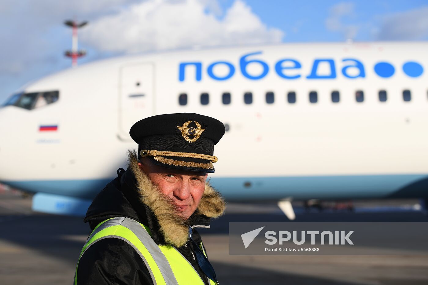 Maintenance of Pobeda aircraft at Vnukovo airport