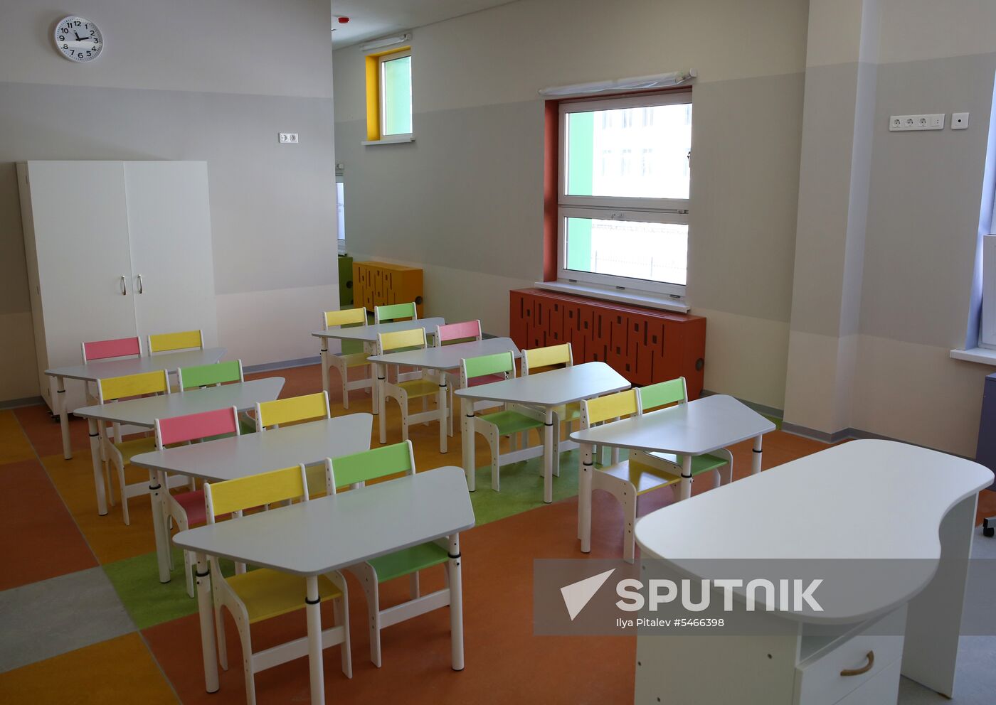 Moscow Mayor Sergei Sobyanin visits school No. 2120 in Novomoskovsky administrative area