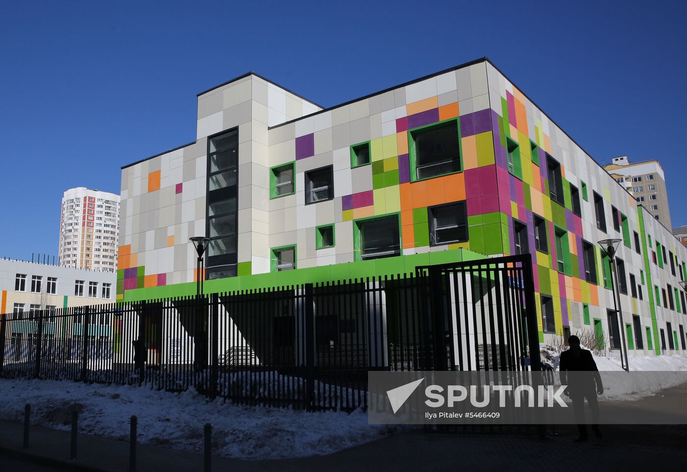 Moscow Mayor Sergei Sobyanin visits school No. 2120 in Novomoskovsky administrative area