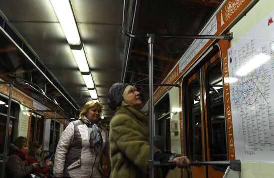 Unveiling of Maly Theater branded train