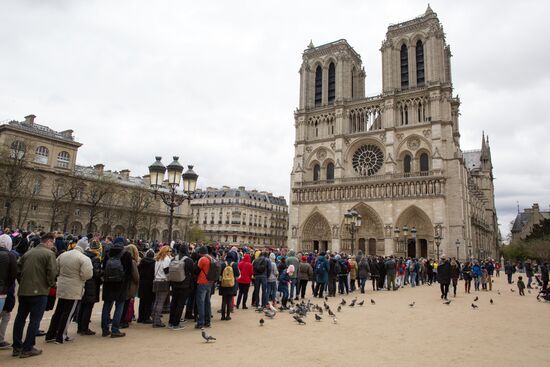 Catholic Good Friday in Paris