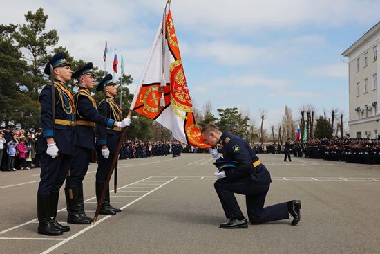 Krasnodar Higher Military Aviation School holds graduation ceremony