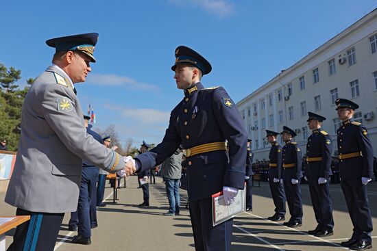 Krasnodar Higher Military Aviation School holds graduation ceremony