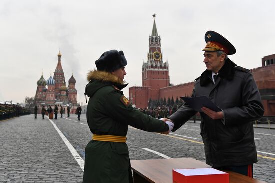 Moscow Higher Combined Arms Command School holds graduation ceremony