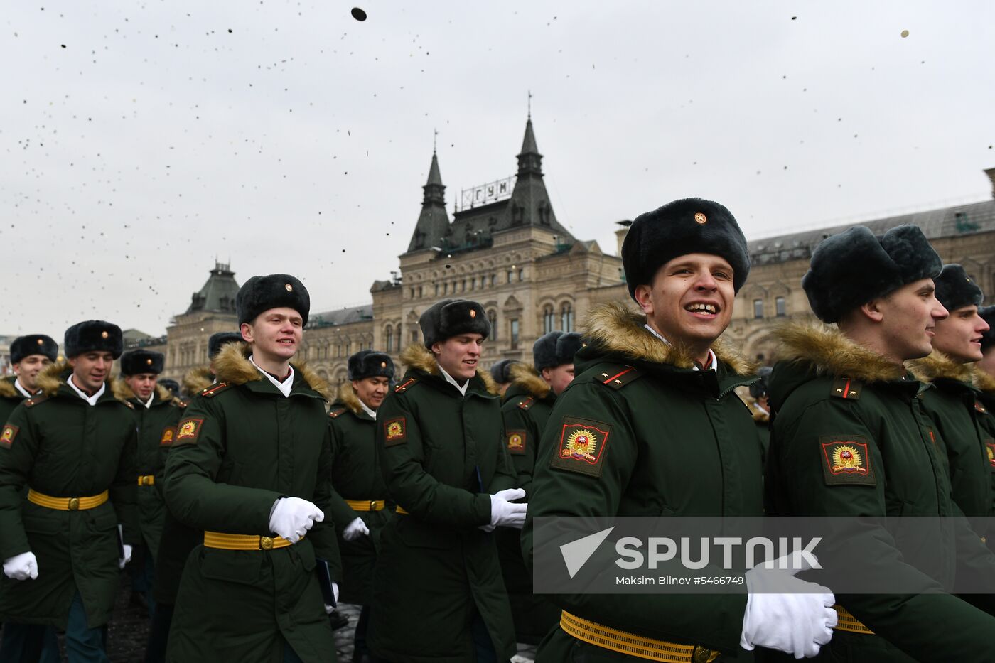 Moscow Higher Combined Arms Command School holds graduation ceremony