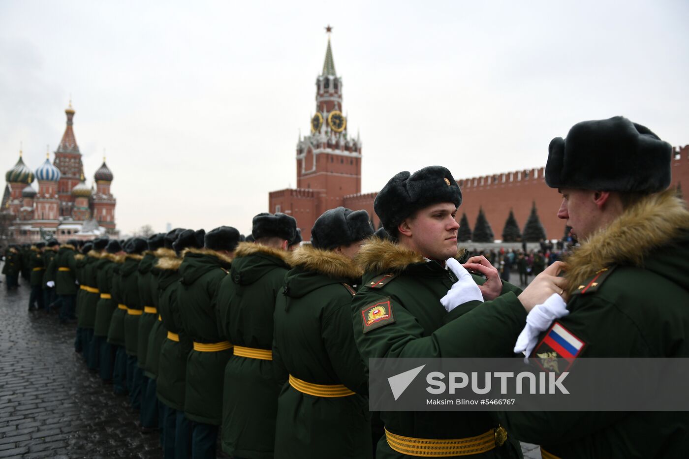 Moscow Higher Combined Arms Command School holds graduation ceremony