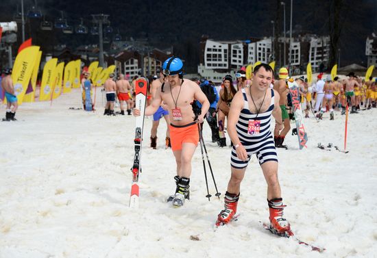 Downhill sliding in bikinis at BoogelWoogel-2018 carnival in Sochi