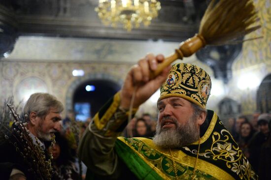 Pussy willows are blessed in Russian regions