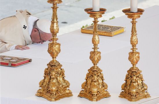 Easter mass in Vatican