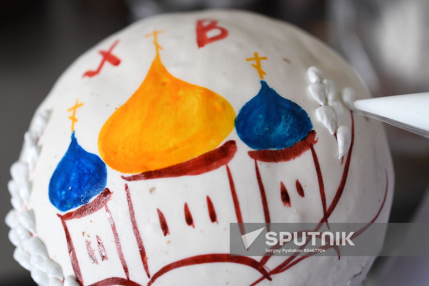 Making Easter cakes at Trinity Lavra of St. Sergius