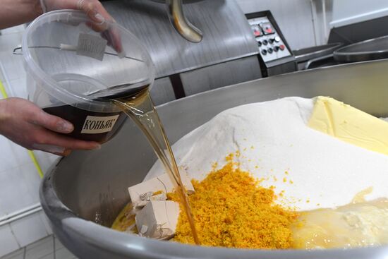 Making Easter cakes at Trinity Lavra of St. Sergius