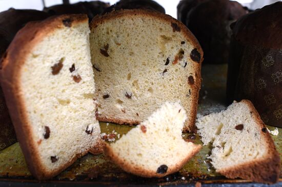 Making Easter cakes at Trinity Lavra of St. Sergius