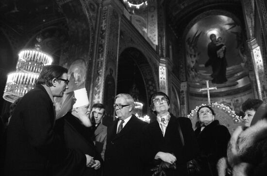 British Foreign Secretary Geoffrey Howe visits USSR