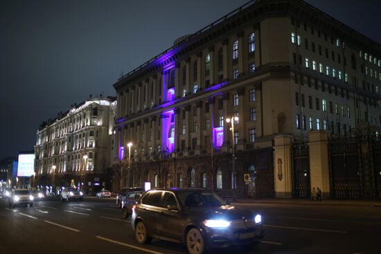 Light it Up Blue in Russia