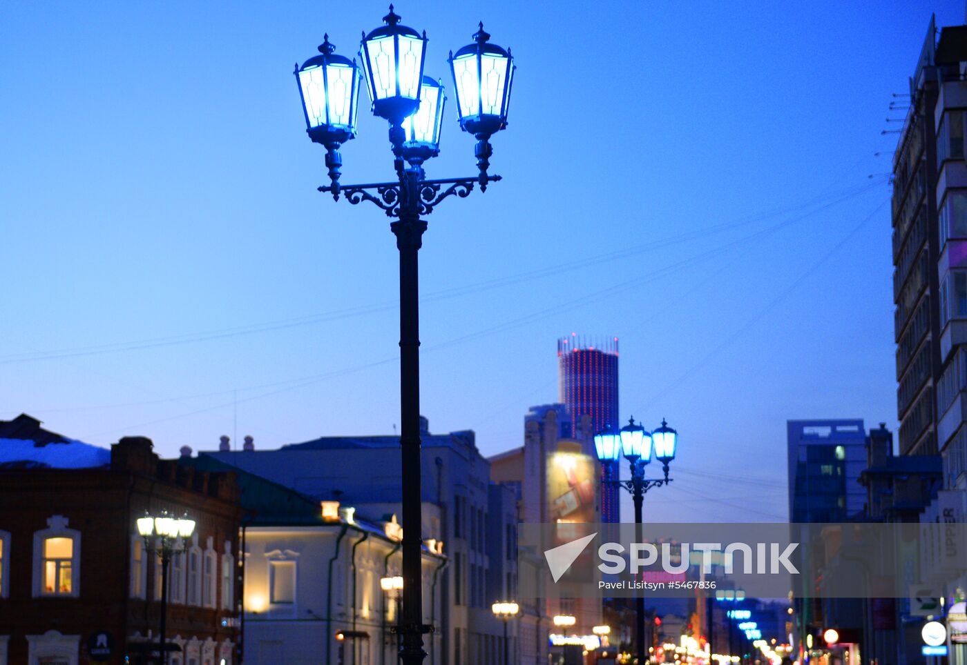 Light it Up Blue in Russia