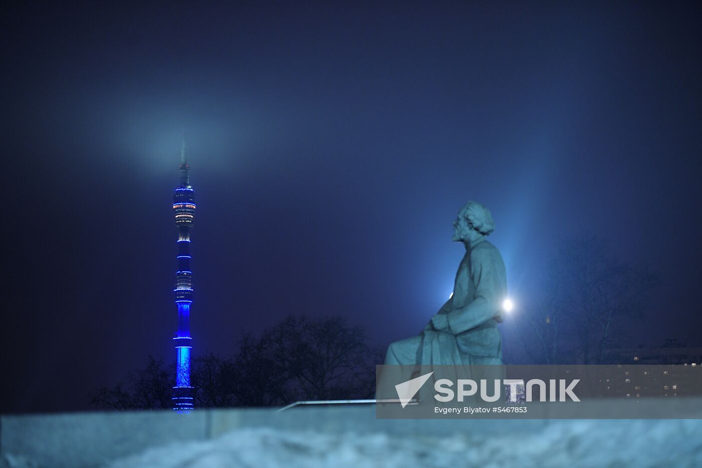 Light it Up Blue in Russia