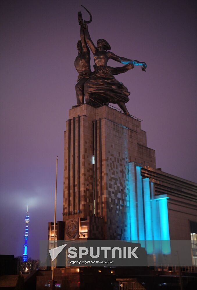 Light it Up Blue in Russia
