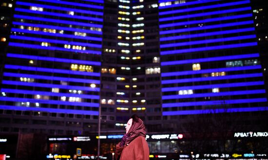 Light it Up Blue in Russia