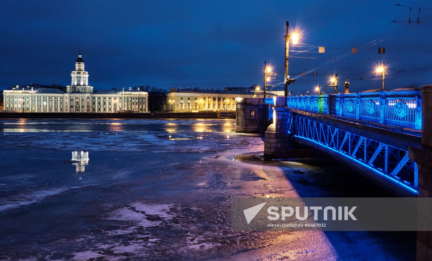 Light it Up Blue in Russia