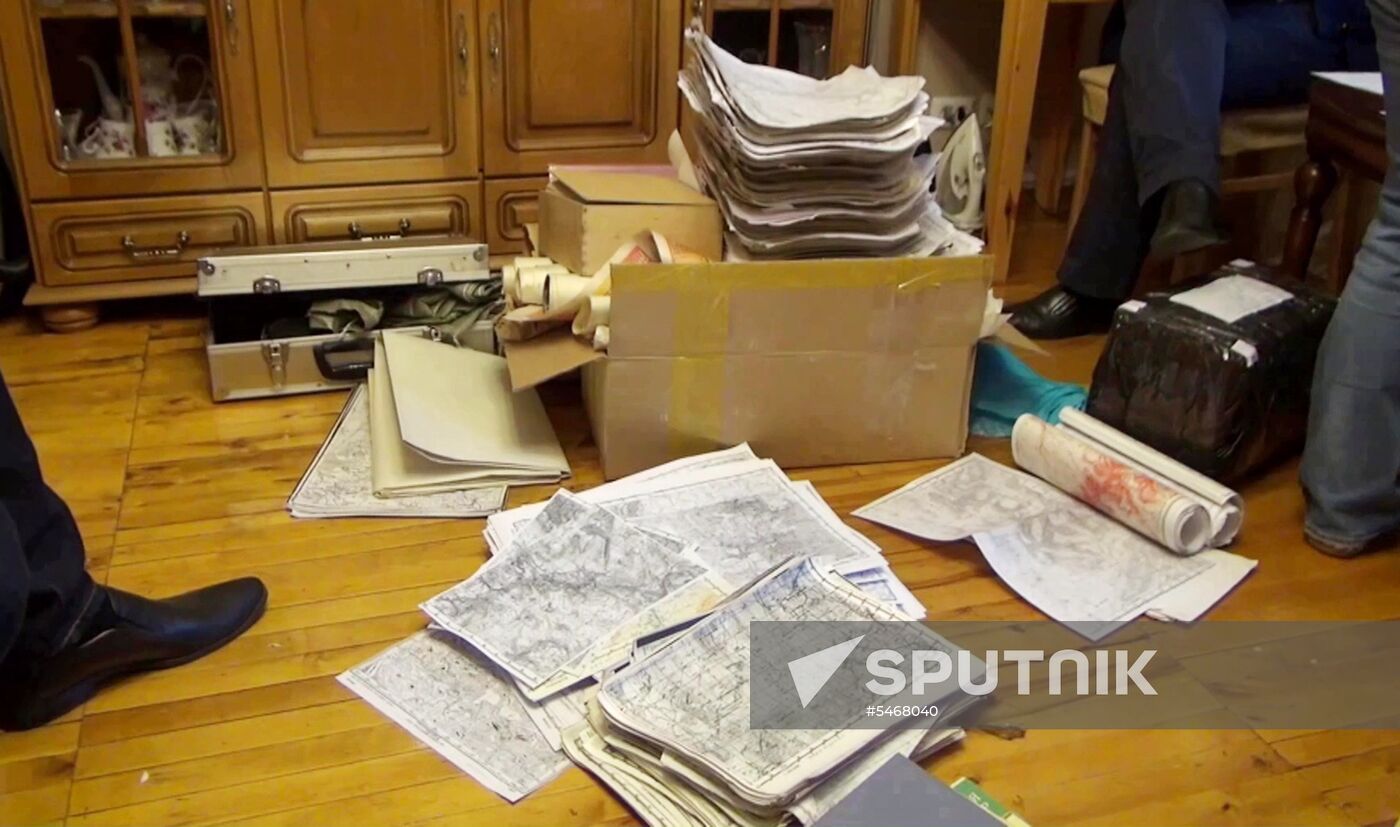 FSB thwarts illegal collection of topographic military materials