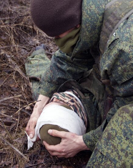 Drill of reconnaissance unit of LPR People's Militia