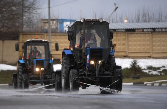 Moscow municipal services prepare machinery for summer season