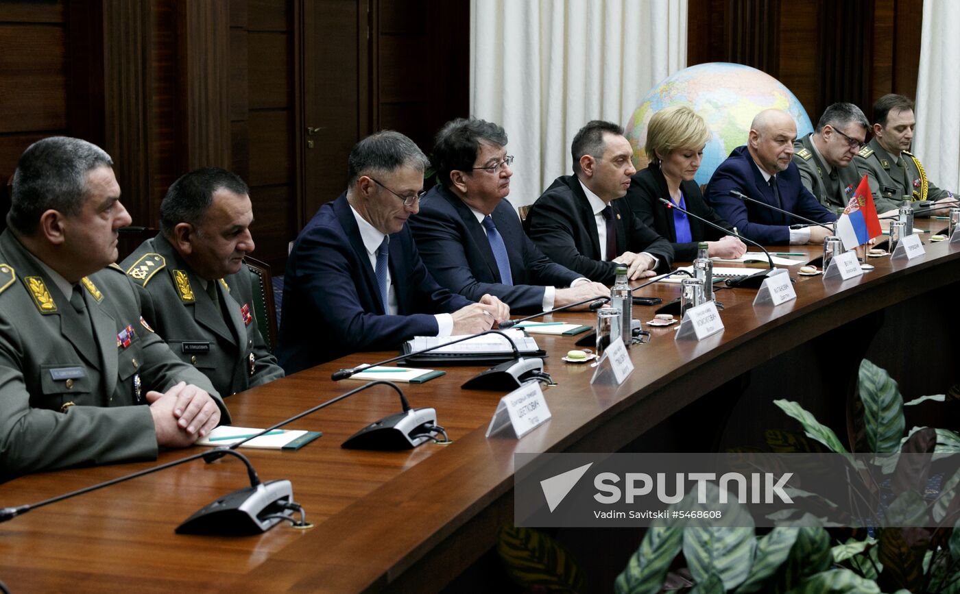 Defense Minister Sergei Shoigu holds meetings