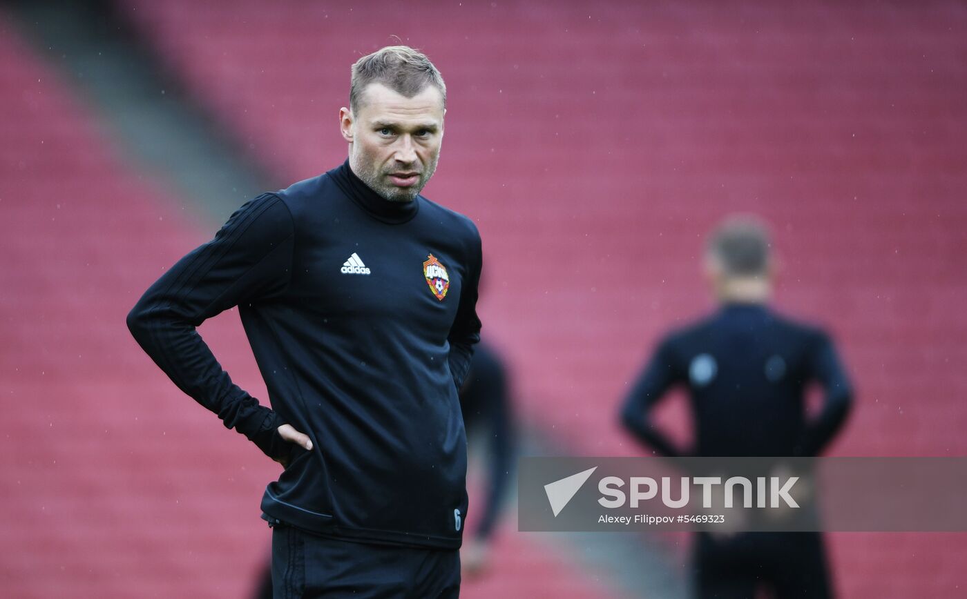 Football. UEFA Europa League. CSKA holds training session