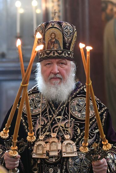 Holy Thursday divine liturgy at Cathedral of Christ the Savior