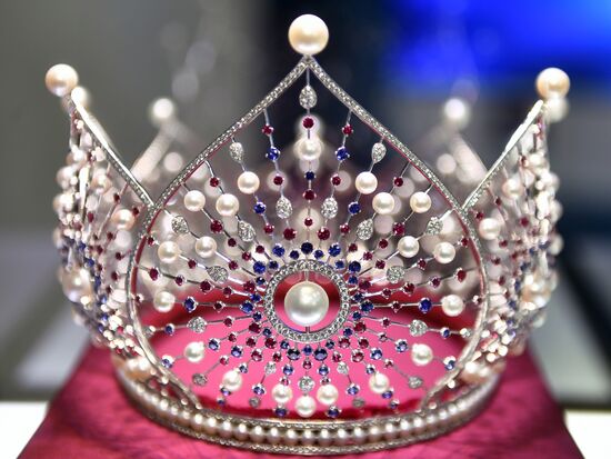 Presentation of Miss Russia pageant's new crown