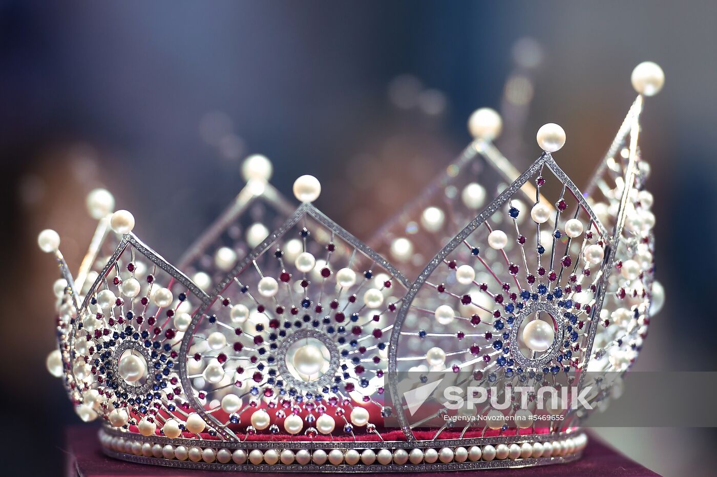 Presentation of Miss Russia pageant's new crown