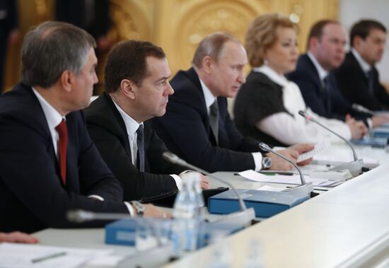 President Putin chairs State Council meeting on promoting competition