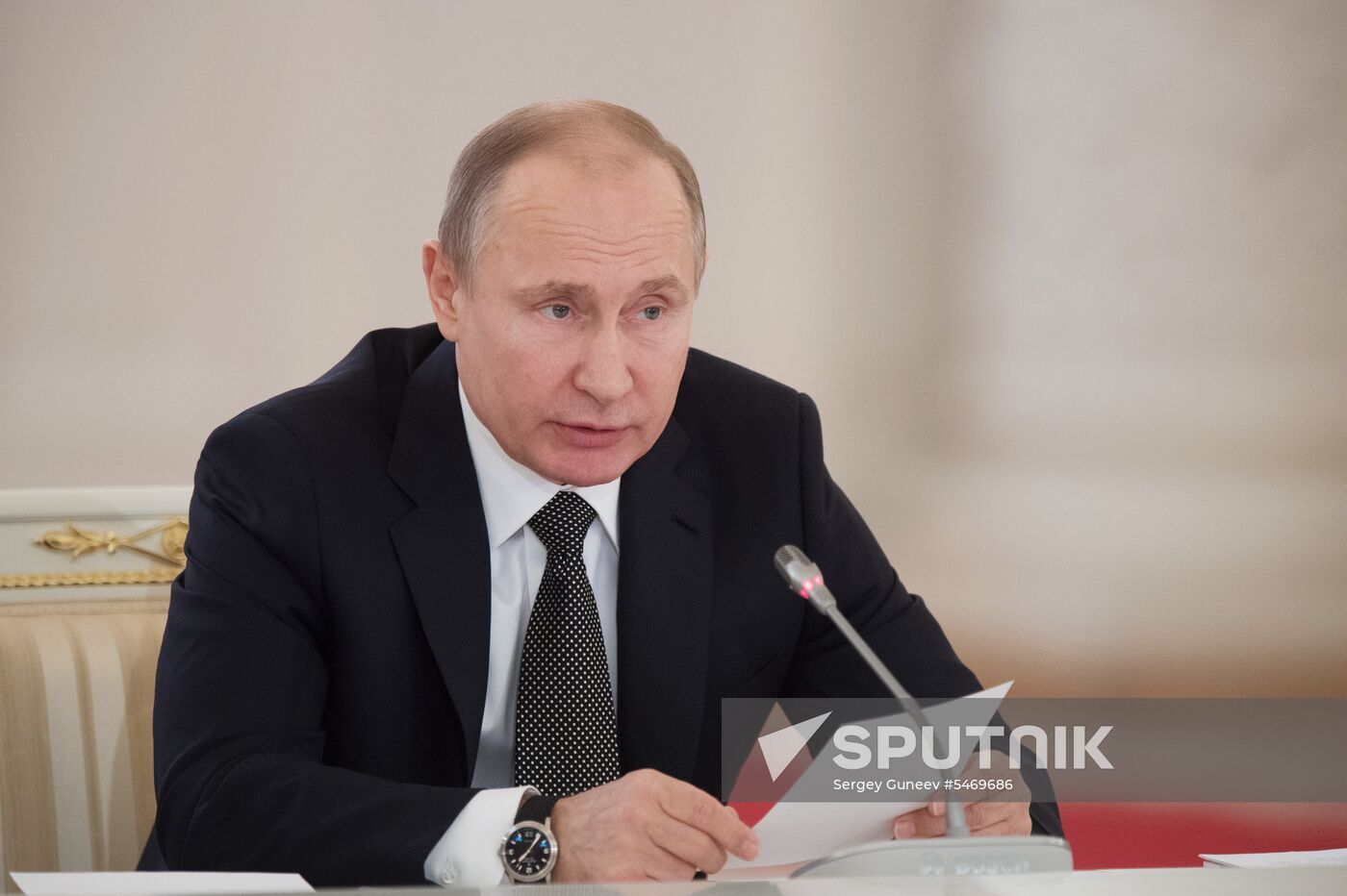 President Putin chairs State Council meeting on promoting competition