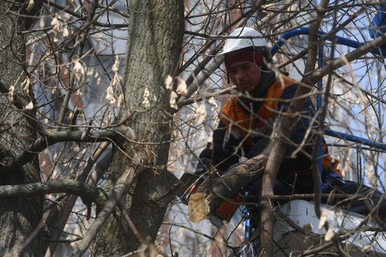 Spring cleaning in Moscow's south-east
