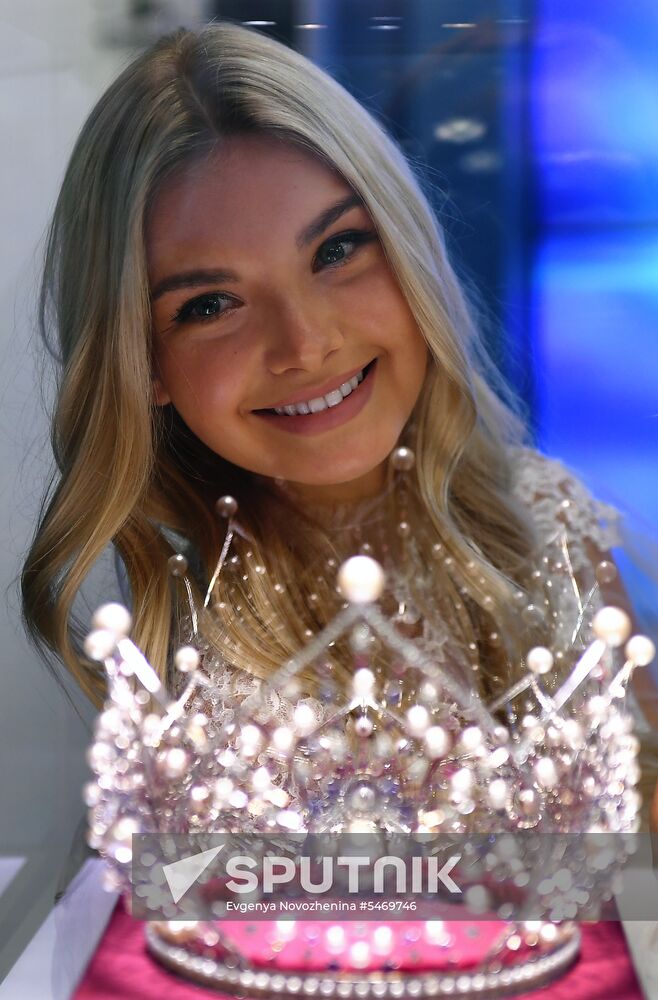 Presentation of Miss Russia pageant's new crown