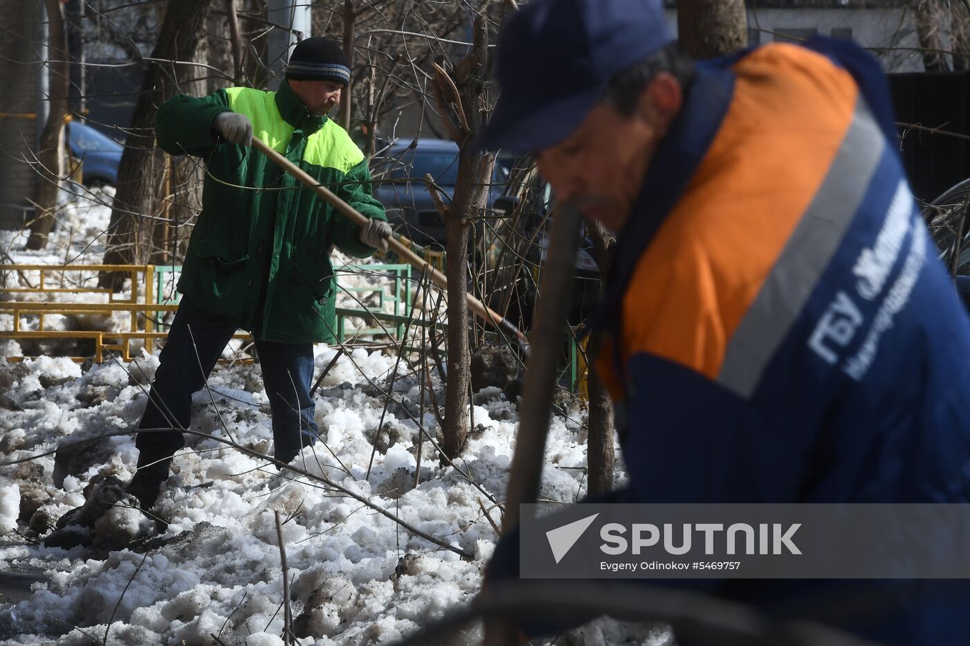 Spring cleaning in Moscow's south-east