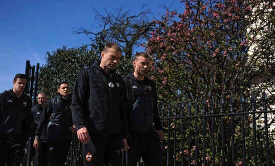CSKA footballers walk in Regent's Park