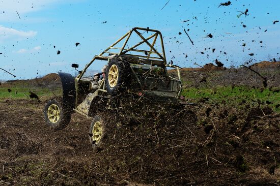Tests of combat buggies in Gudermes