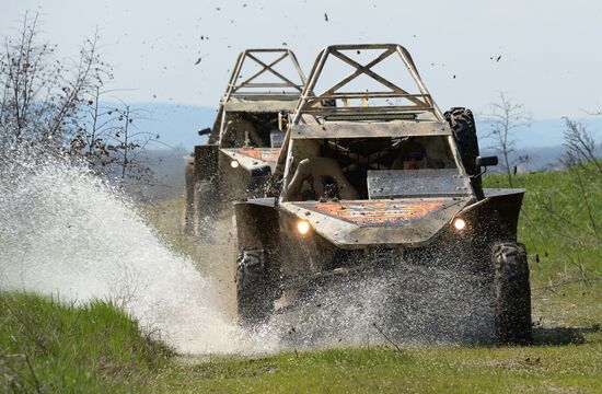 Tests of combat buggies in Gudermes