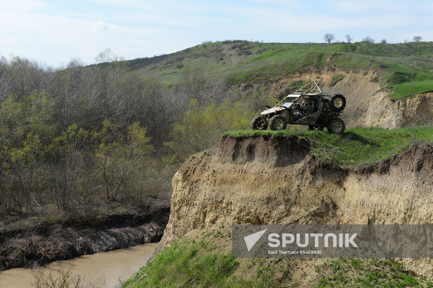 Tests of combat buggies in Gudermes