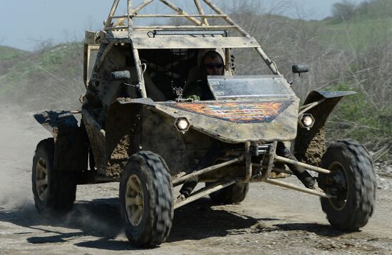 Tests of combat buggies in Gudermes