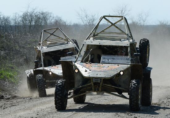 Tests of combat buggies in Gudermes