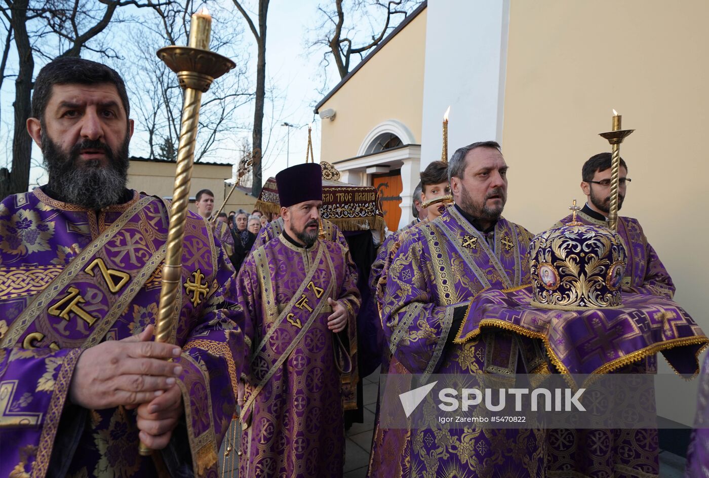 Holy Friday service at Resurrection Cathedral in Berlin