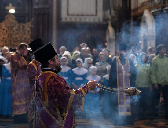 Annunciation service by Patriarch Kirill