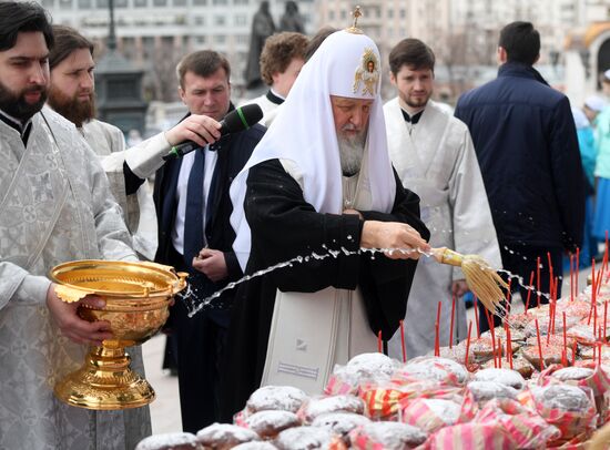Annunciation service by Patriarch Kirill
