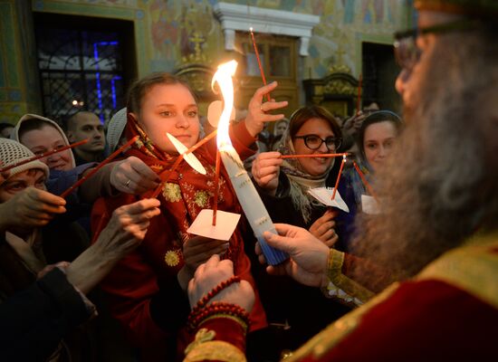 Orthodox Easter celebrated in Russian regions
