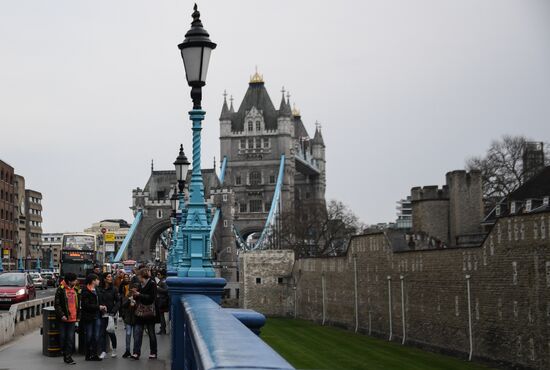 Cities of the world. London
