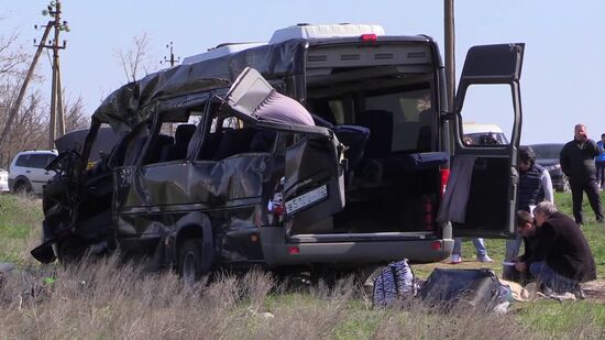 Road accident aftermath in Crimea