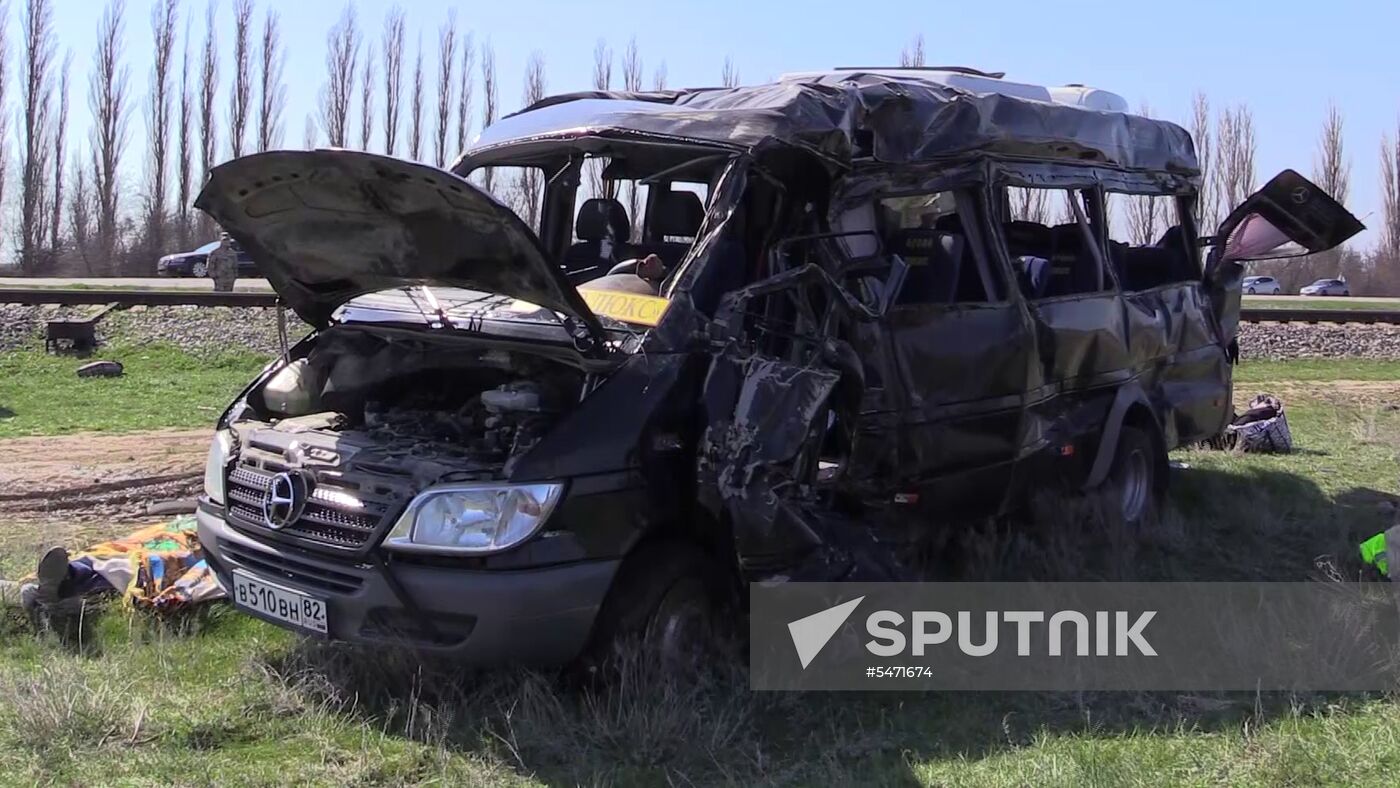 Road accident aftermath in Crimea
