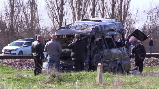 Road accident aftermath in Crimea